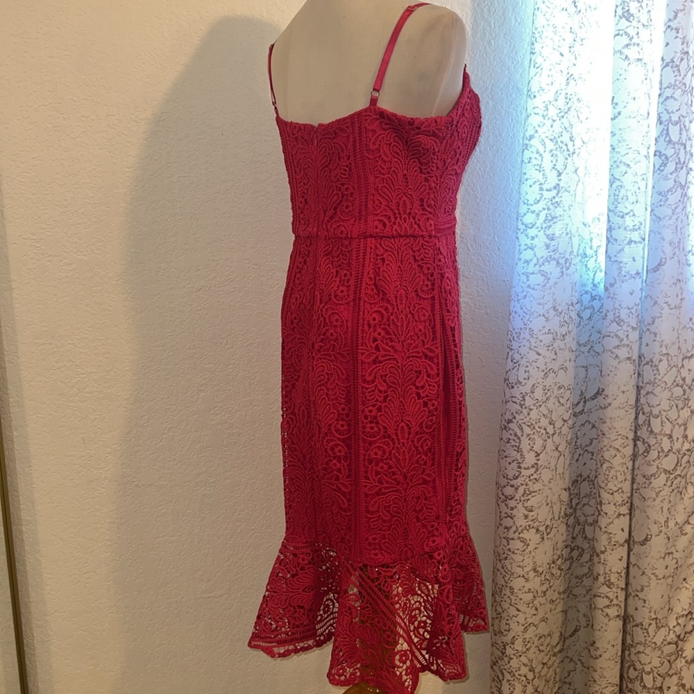 Guess Fuchsia Lace Midi Dress - Picture 5 of 8